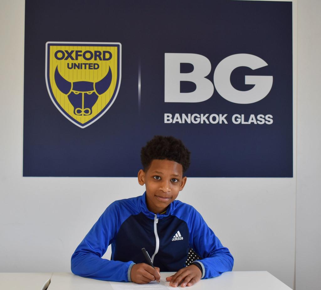 Jeeded Signed for Oxford 2021